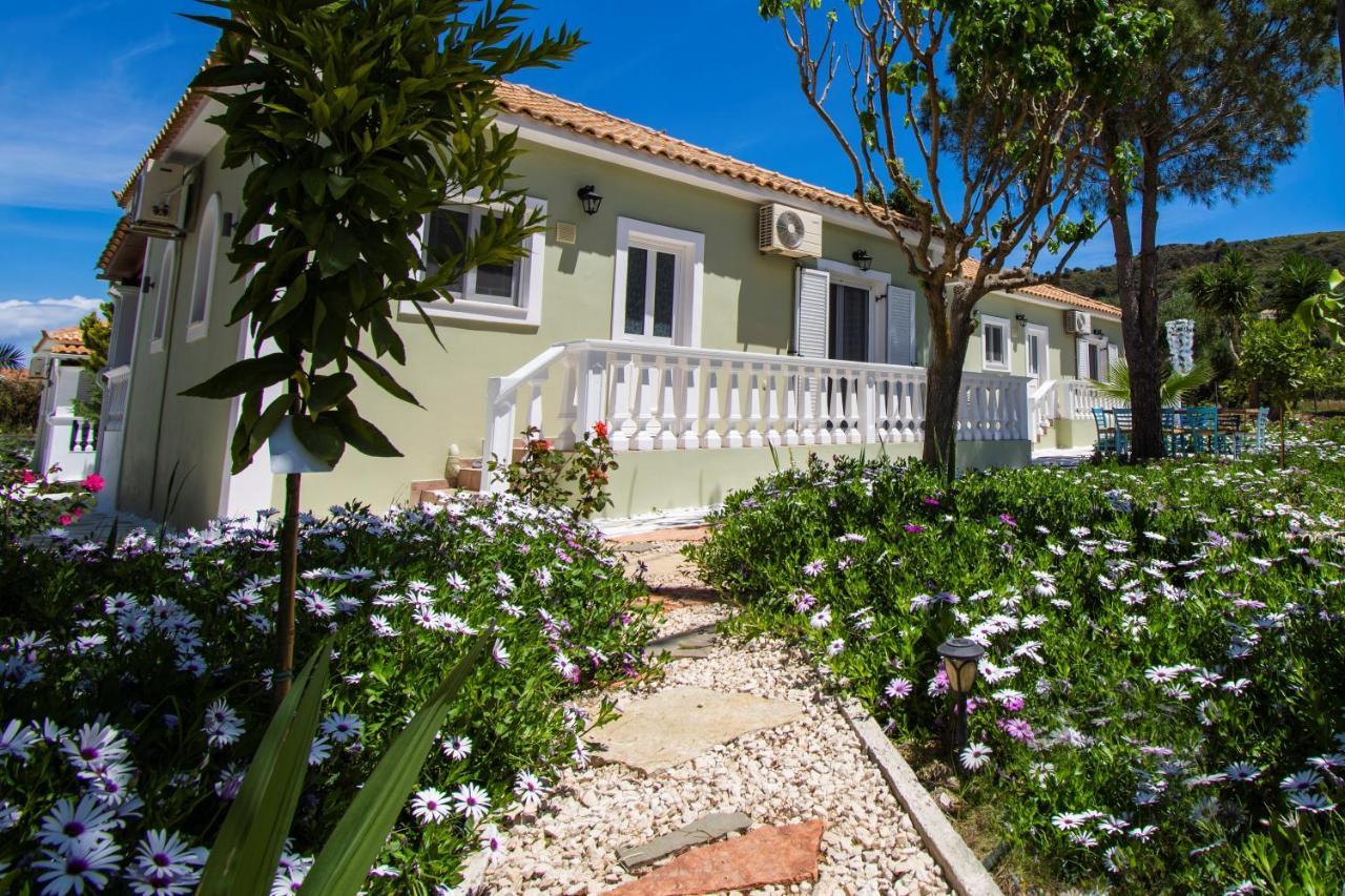 Villas Margaris กาลามากี ภายนอก รูปภาพ