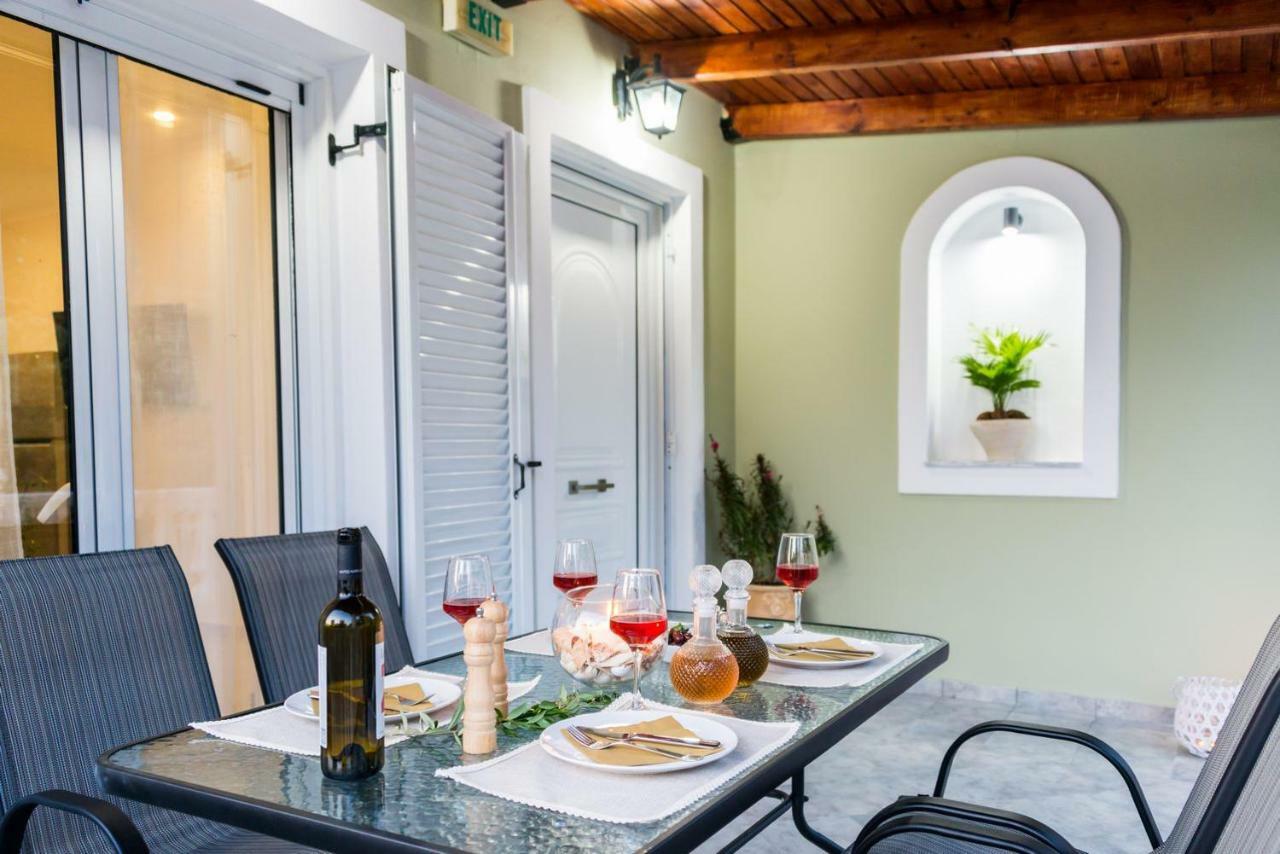 Villas Margaris กาลามากี ภายนอก รูปภาพ